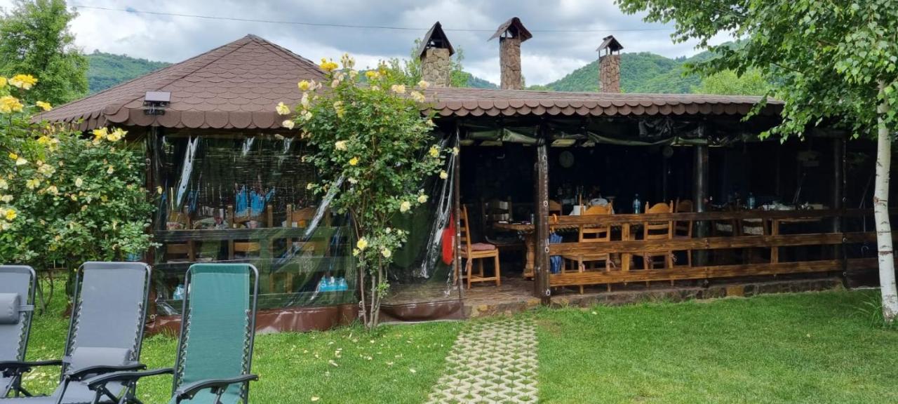 Villa Conacul Caterinei Casuta Din Povesti Polovragi Exterior foto